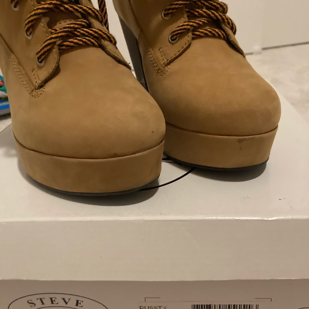 Booties - Picture 5 of 5